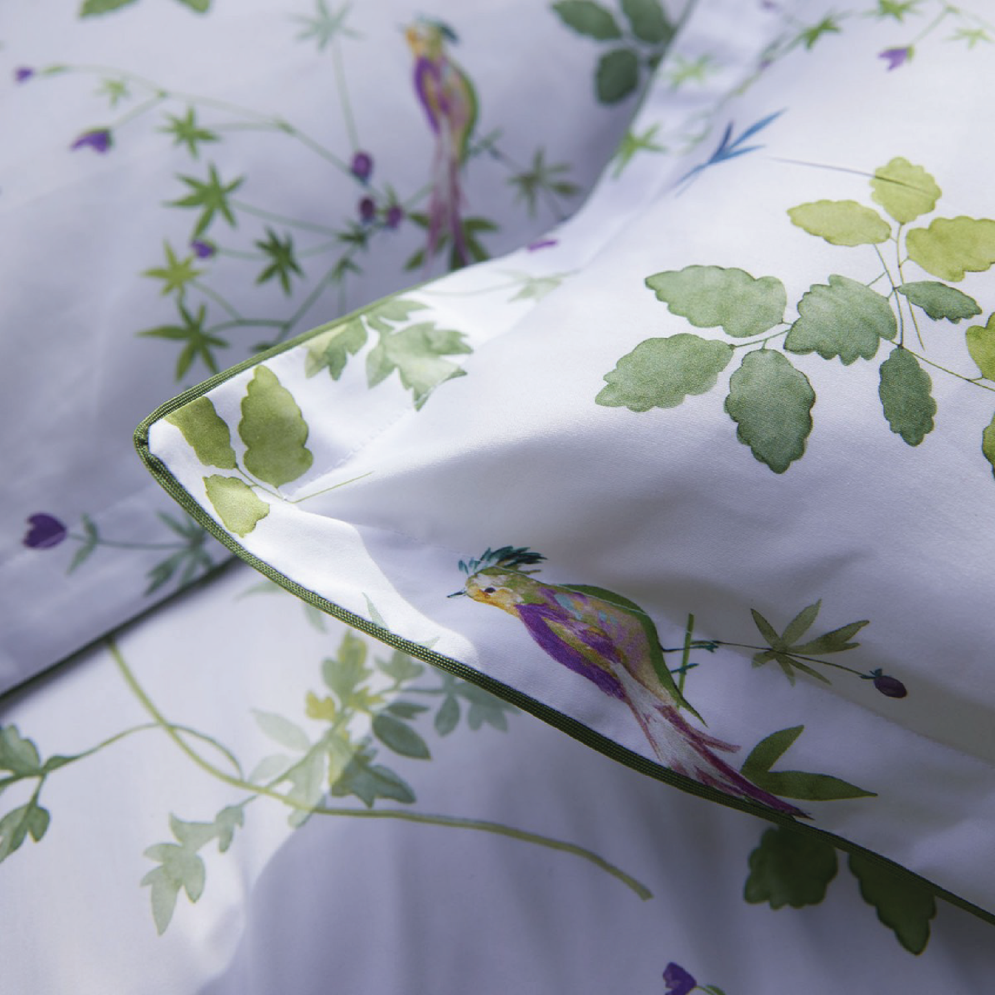 Bedding Envolee printed in organic cotton sateen "Airy greenery"