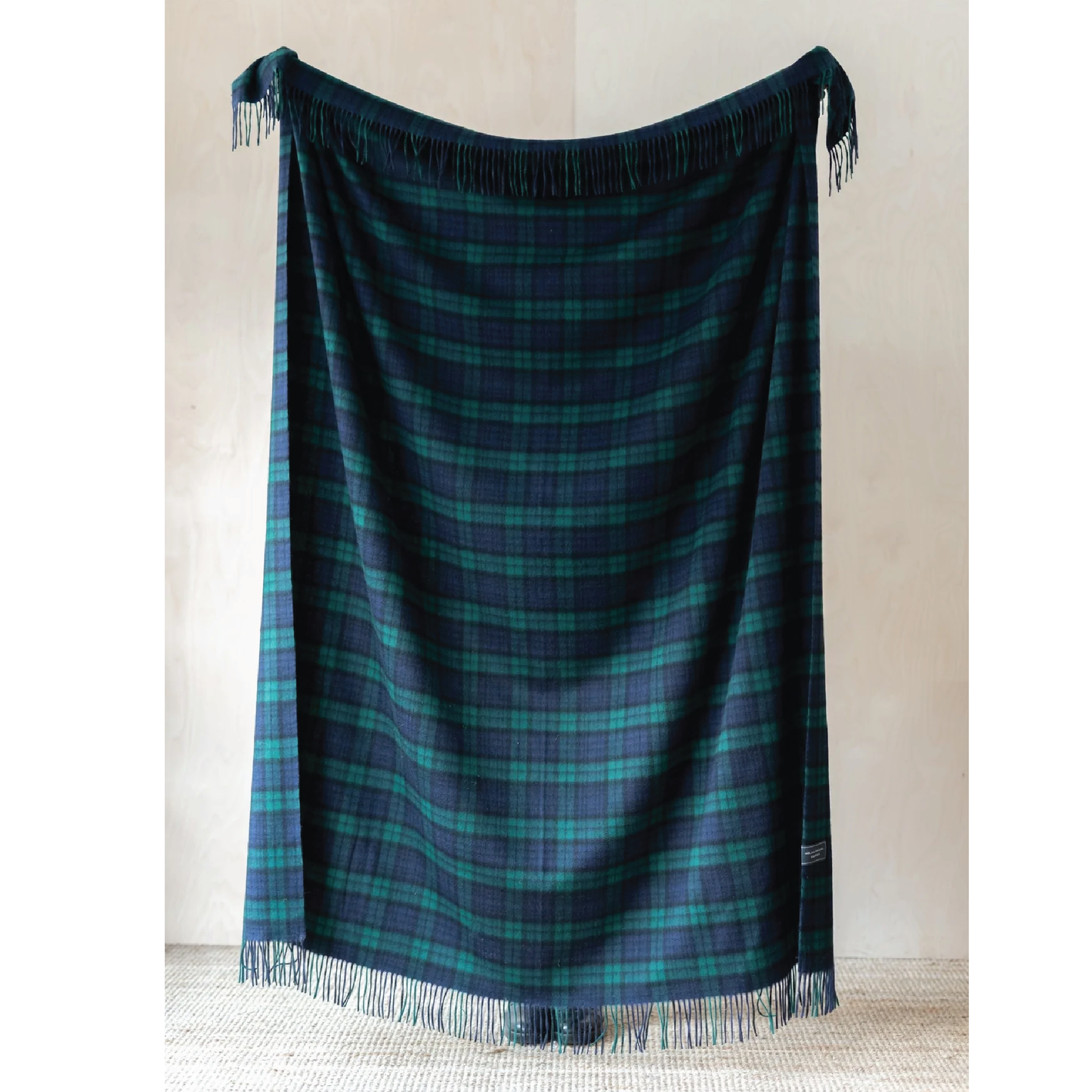 Cashmere Blanket in Black Watch Tartan